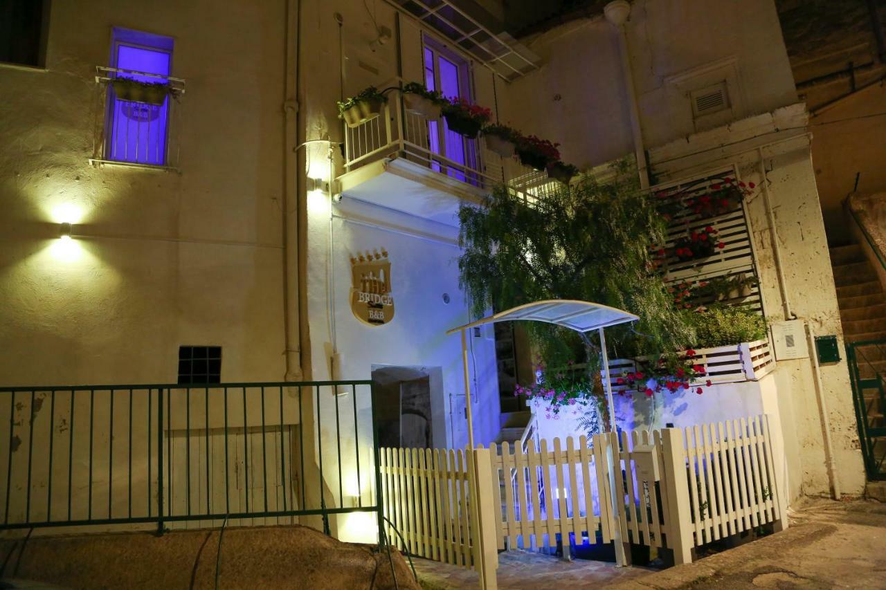 The Bridge Suites Gravina in Puglia Exterior photo